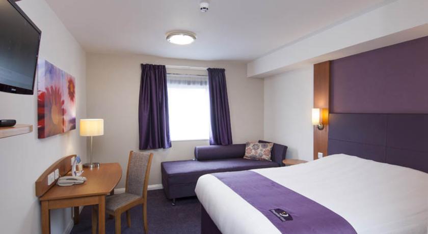 Premier Inn Basingstoke West Kamer foto